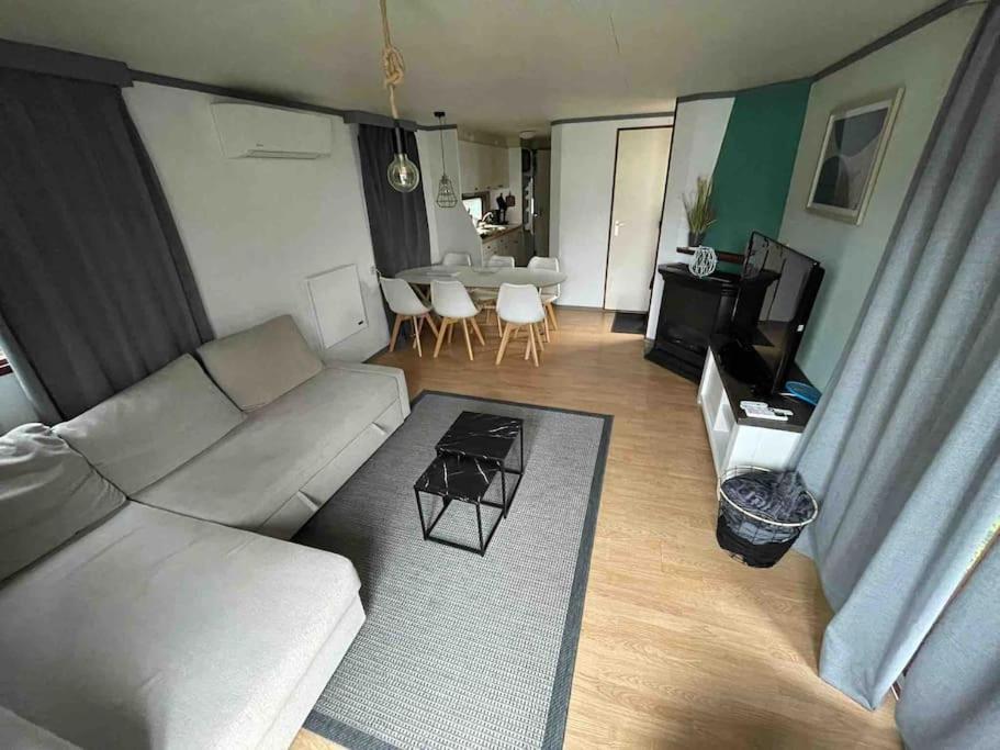 Gezellig Chalet Op De Prachtige Veluwe Putten Kültér fotó